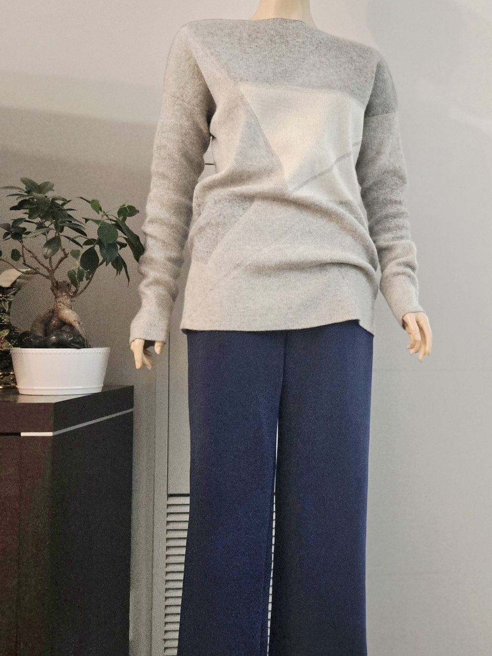 Vince Wool/Cashemere Light Gray Geometric Crewneck Sweater S